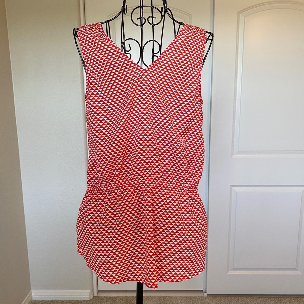 Ann Taylor Geometric Sleeveless Top